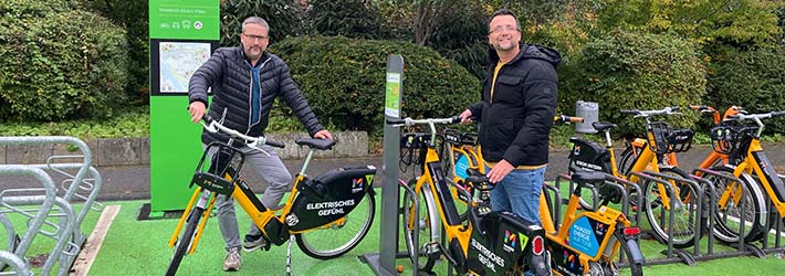 Mobilitätsstation am Friedrich-Ebert-Platz in Ginsheim - neu sind die E-Bikes von meinRad